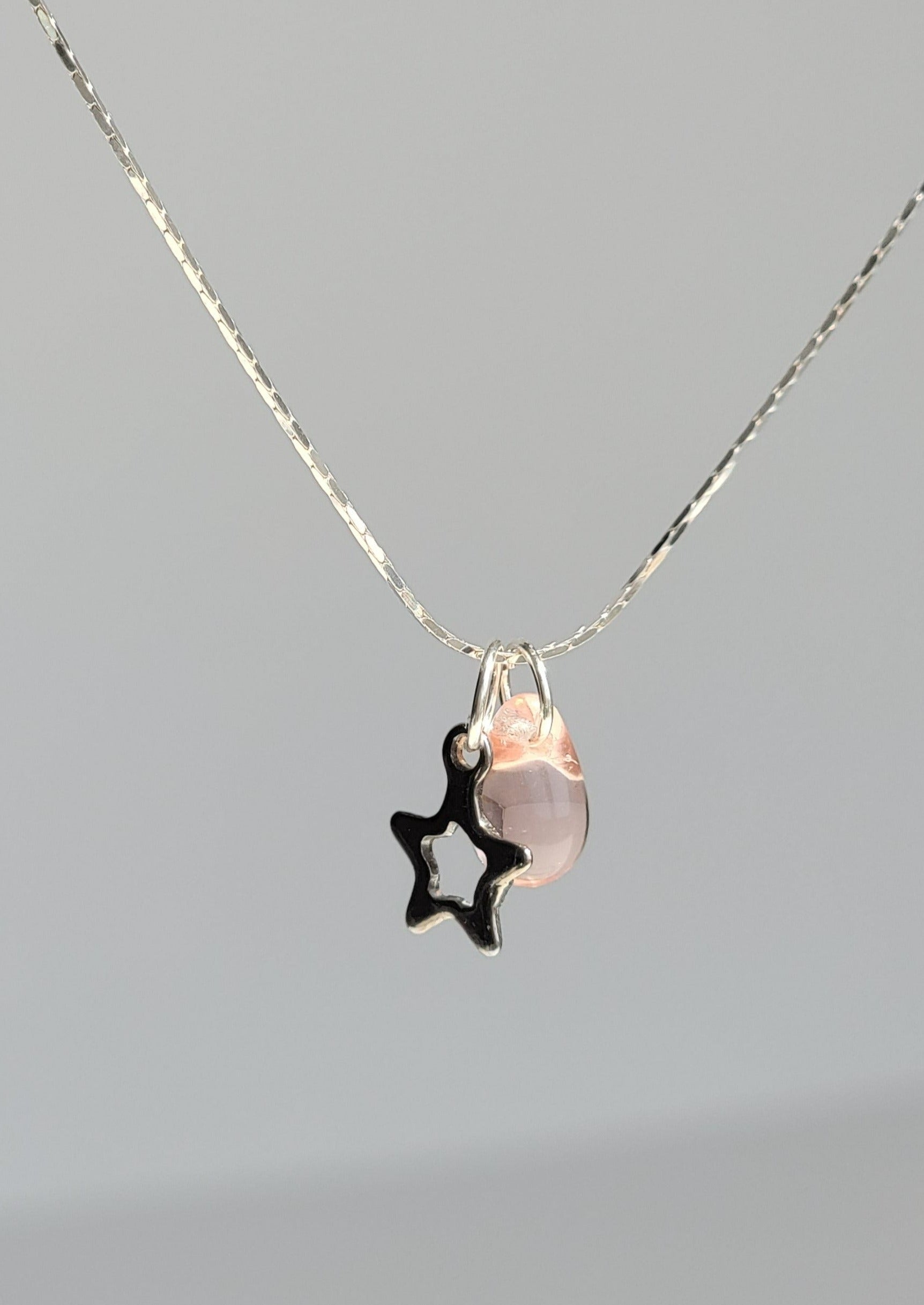 MINI STAR NECKLACE - happytobehere